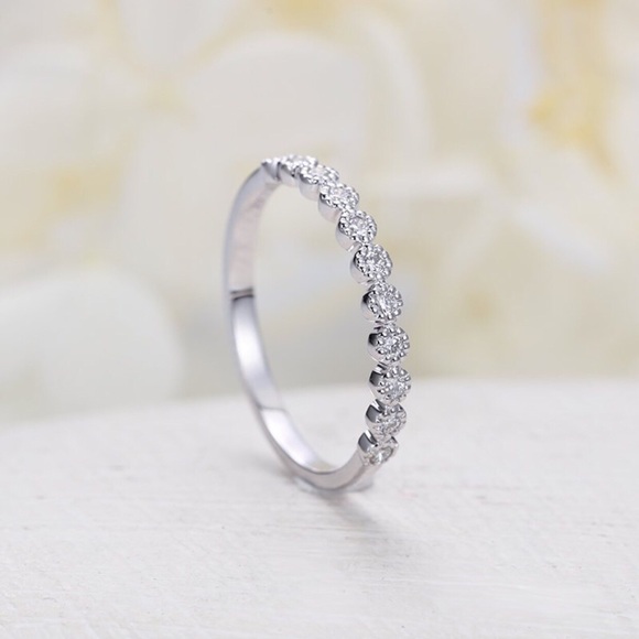 ❤️Solid 925 sterling silver wedding band Pave Ring - Picture 3 of 4